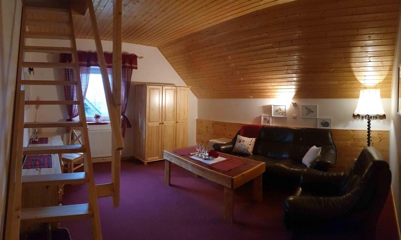 U Dvou Studni Hotel Loučná nad Desnou Bagian luar foto